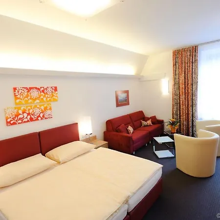 Nova - Garni Gasthof 3*