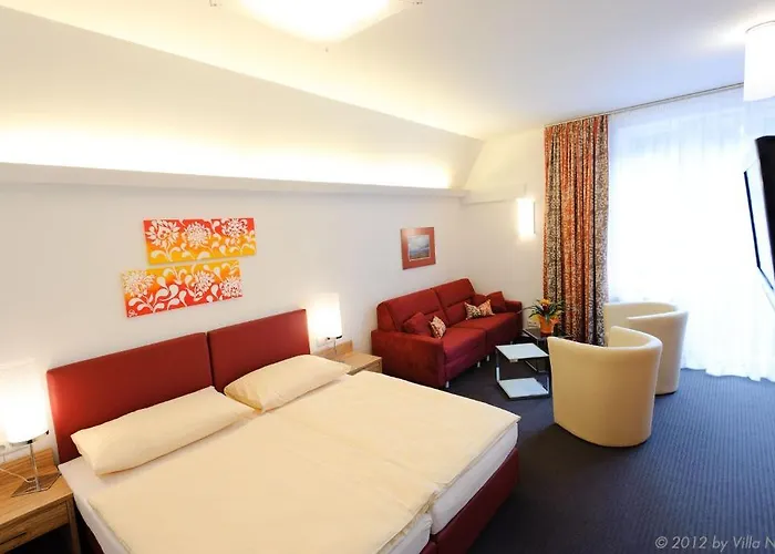 Nova - Garni Pensión 3*