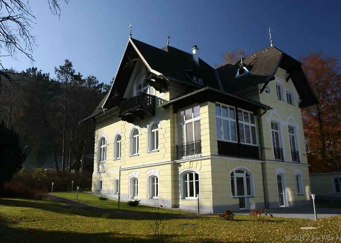 Nova - Garni Guest house 3*