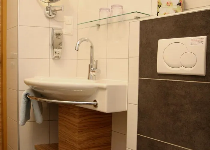 Guest house Nova - Garni 3*